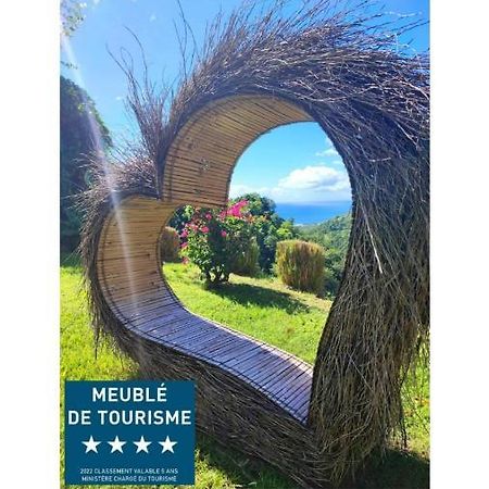Gîte 4 étoiles, la Vieille Sucrerie St Claude Guadeloupe, Jacuzzi Spa privatif, vue exceptionnelle sur la mer des Caraïbes Basse-Terre Exterior foto